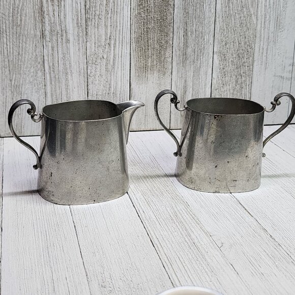 Vtg Queen City Silver CO Genuine Pewter Cream and Sugar Bowl Set 102 Trademarked - Picture 4 of 10